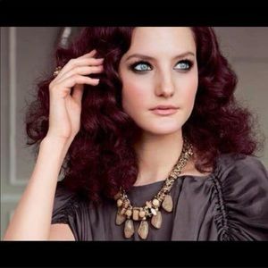 NIB Stella & Dot Jacqueline Statement Necklace